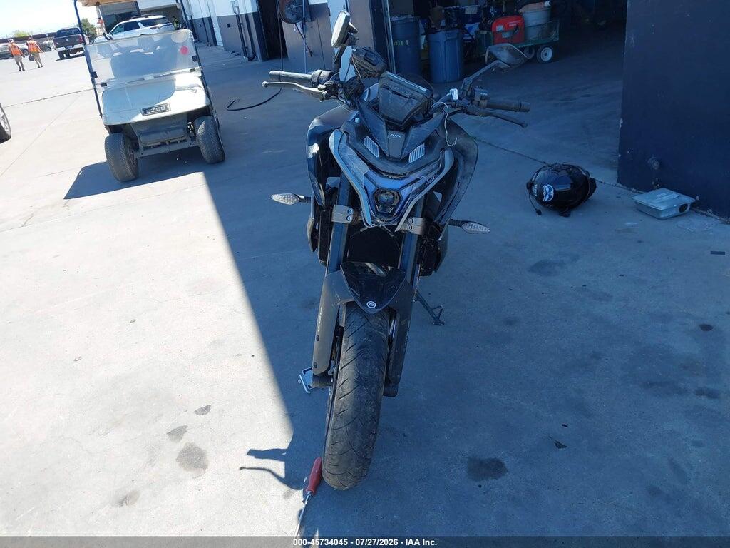 LCEPEYL49R6000439 2024 CF MOTO 800NK photo no. 5