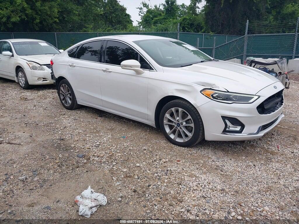 3FA6P0SU7KR228415 2019 FORD FUSION photo no. 1