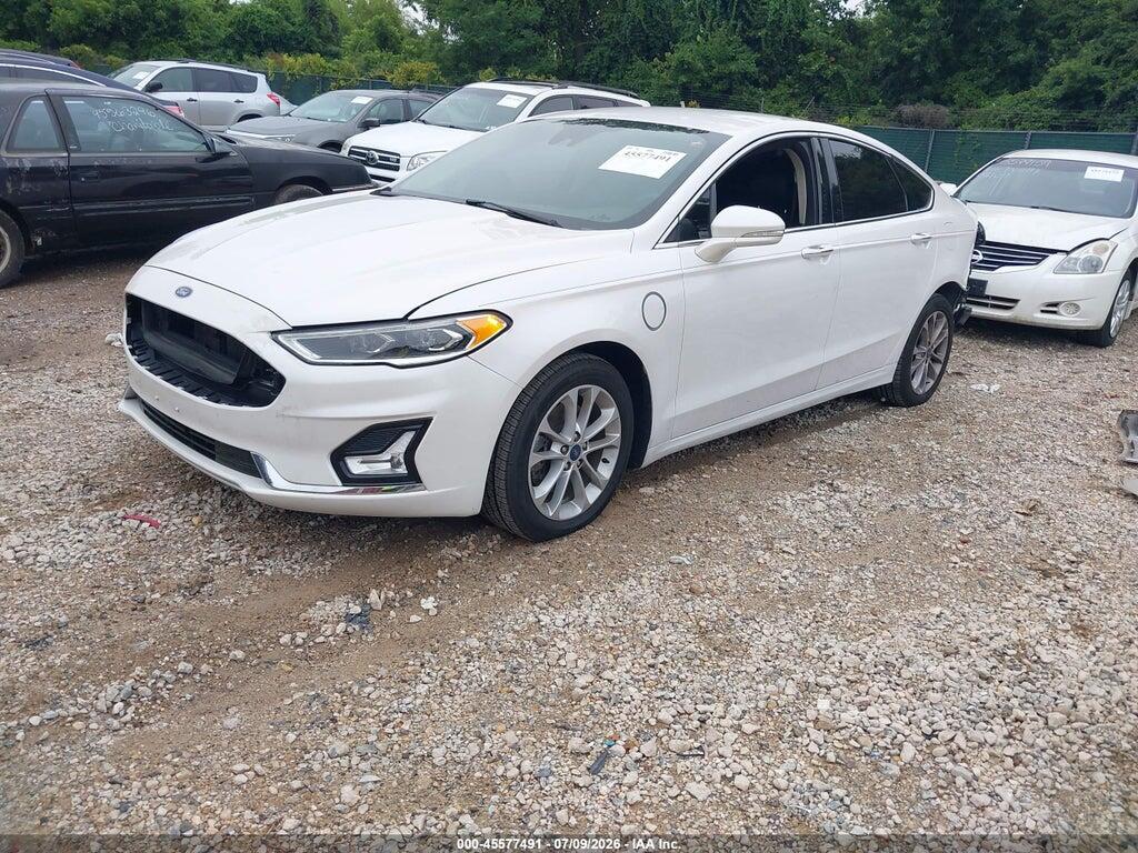 3FA6P0SU7KR228415 2019 FORD FUSION photo no. 2