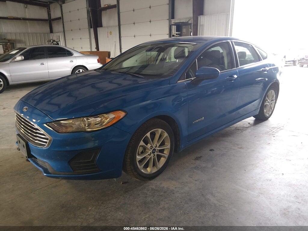 3FA6P0LU1KR223161 2019 FORD FUSION HYBRID photo no. 2
