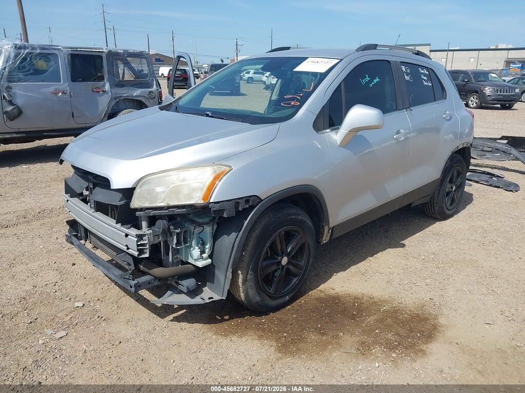KL7CJLSB0FB122328 2015 CHEVROLET TRAX photo no. 2