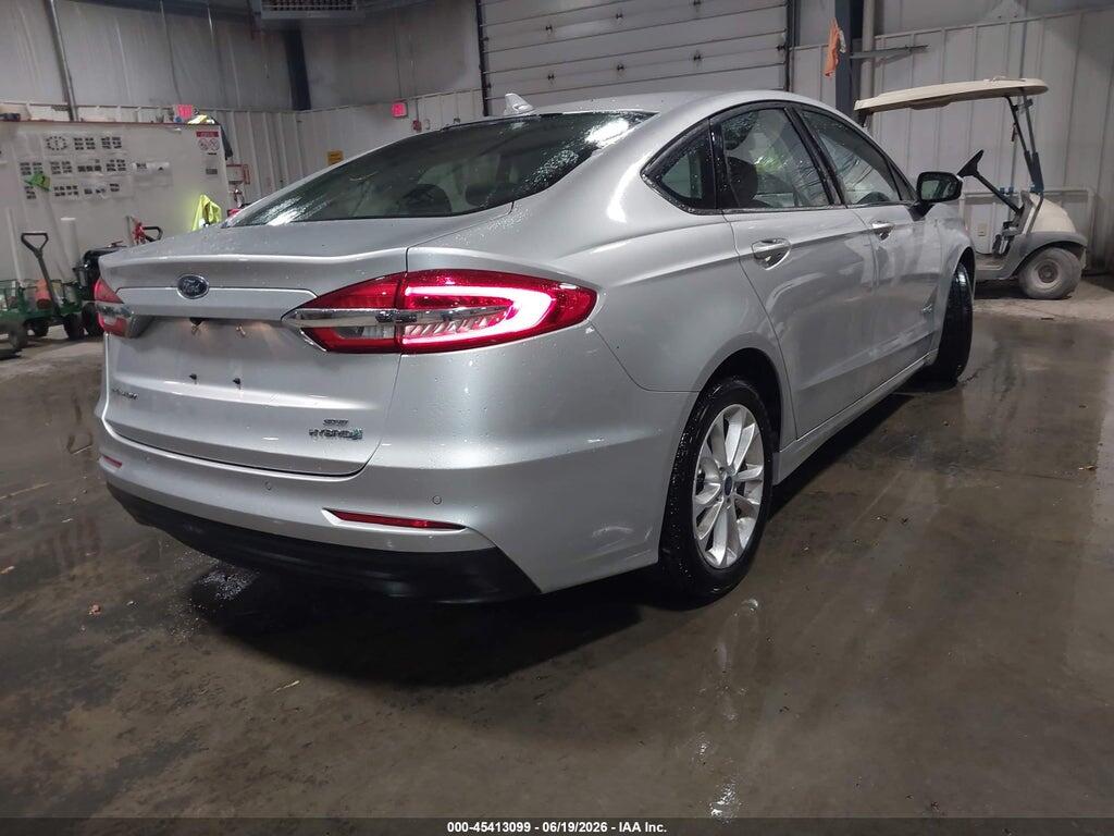 3FA6P0LU6KR115747 2019 FORD FUSION HYBRID photo no. 4