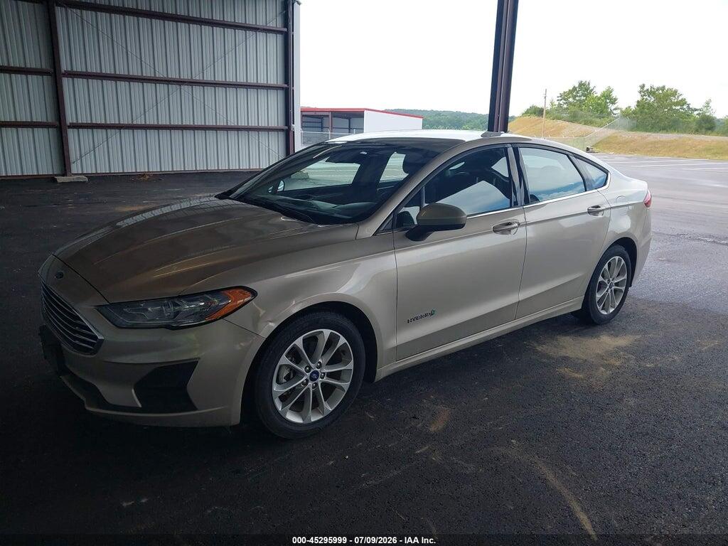 3FA6P0LU4KR115746 2019 FORD FUSION HYBRID photo no. 2