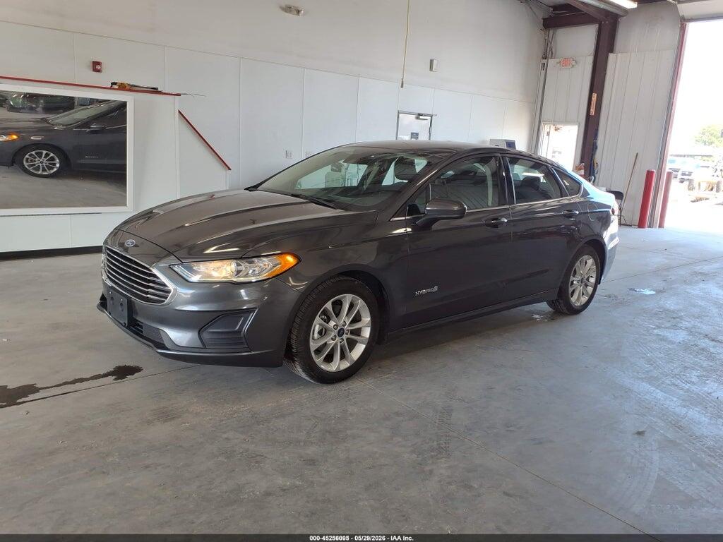 3FA6P0LU5KR274100 2019 FORD FUSION HYBRID photo no. 2