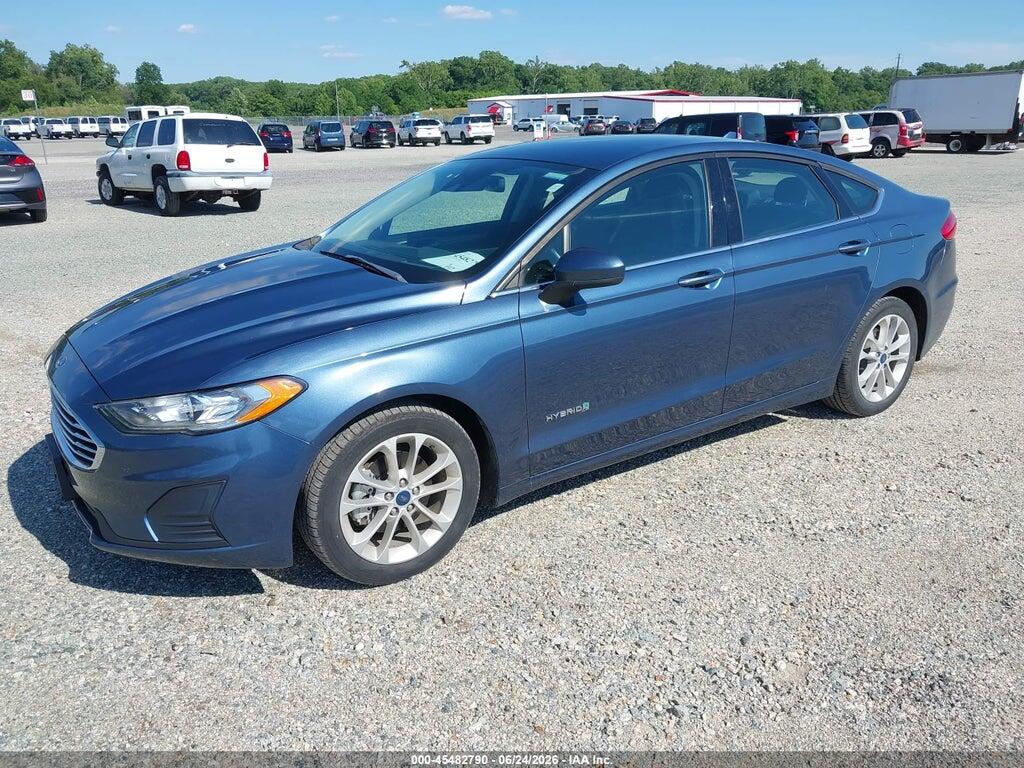 3FA6P0LU0KR258242 2019 FORD FUSION HYBRID photo no. 2