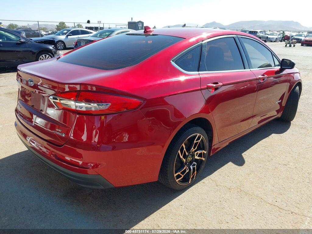 3FA6P0LU3KR220696 2019 FORD FUSION HYBRID photo no. 4