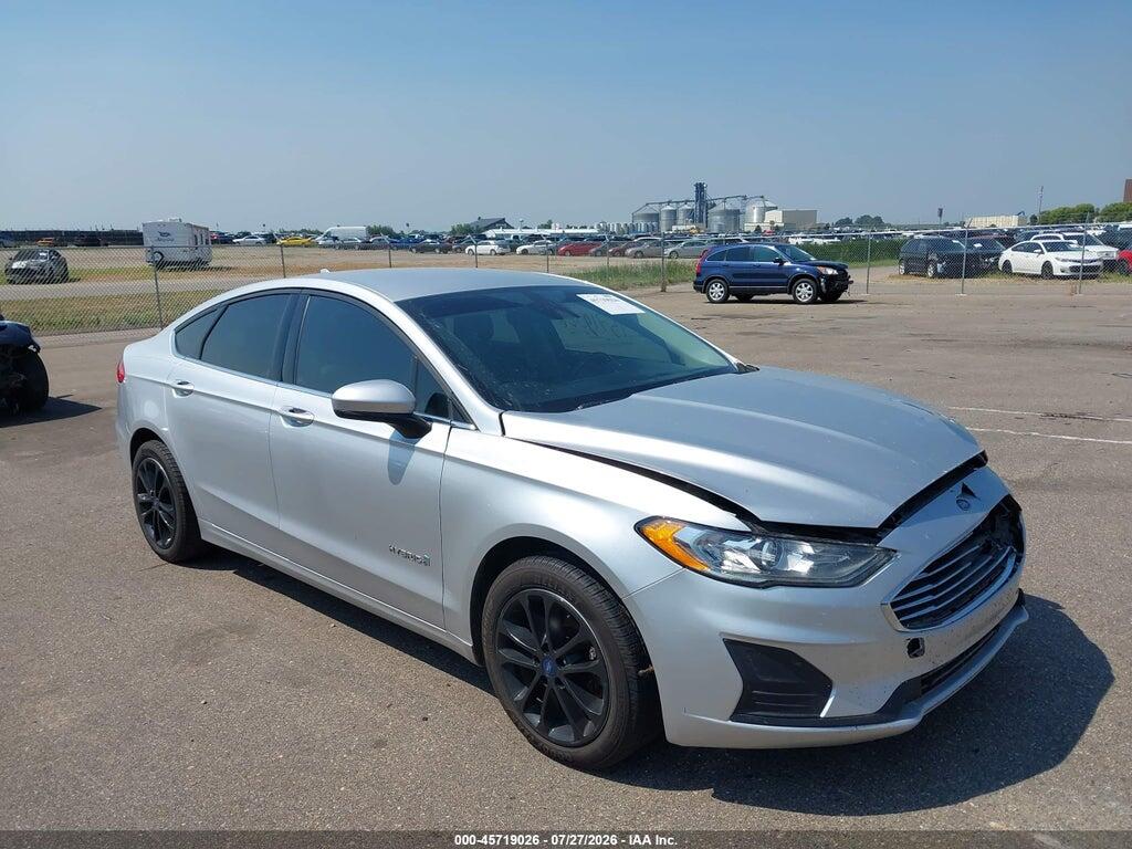 3FA6P0LU5KR188026 2019 FORD FUSION HYBRID photo no. 1