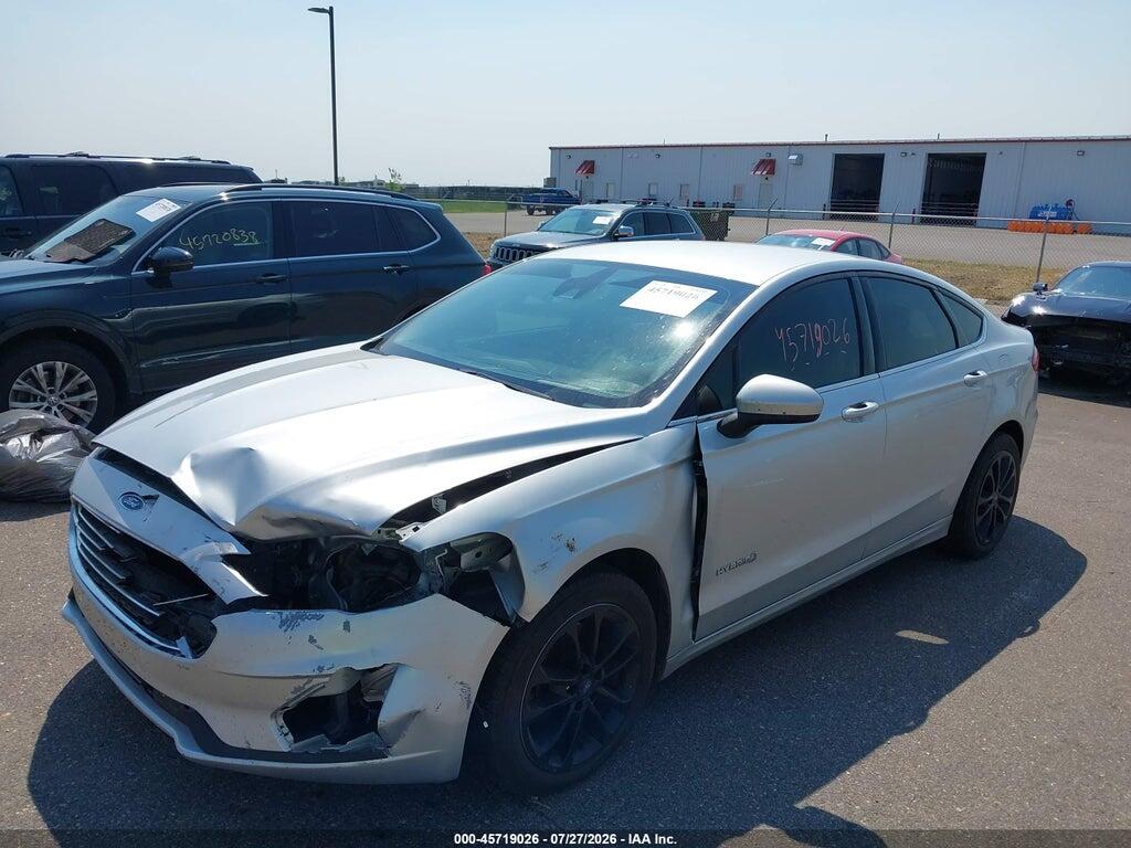3FA6P0LU5KR188026 2019 FORD FUSION HYBRID photo no. 2