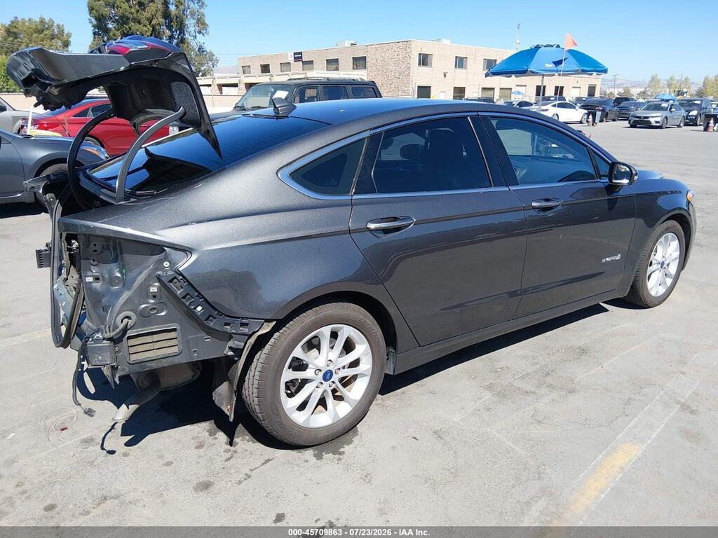 3FA6P0MU8KR209093 2019 FORD FUSION HYBRID photo no. 4