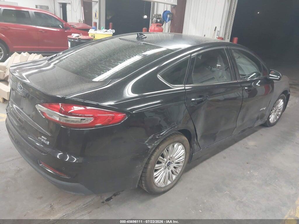3FA6P0LU6KR148859 2019 FORD FUSION HYBRID photo no. 4
