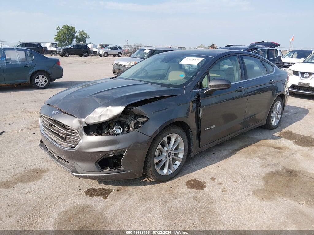 3FA6P0LU5KR242019 2019 FORD FUSION HYBRID photo no. 2