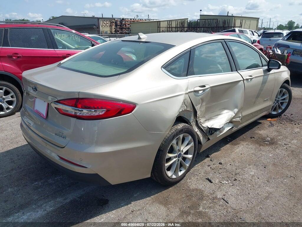 3FA6P0LU9KR129576 2019 FORD FUSION HYBRID photo no. 4