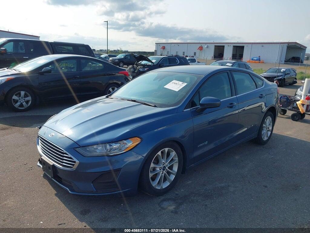 3FA6P0LU9KR167518 2019 FORD FUSION HYBRID photo no. 2