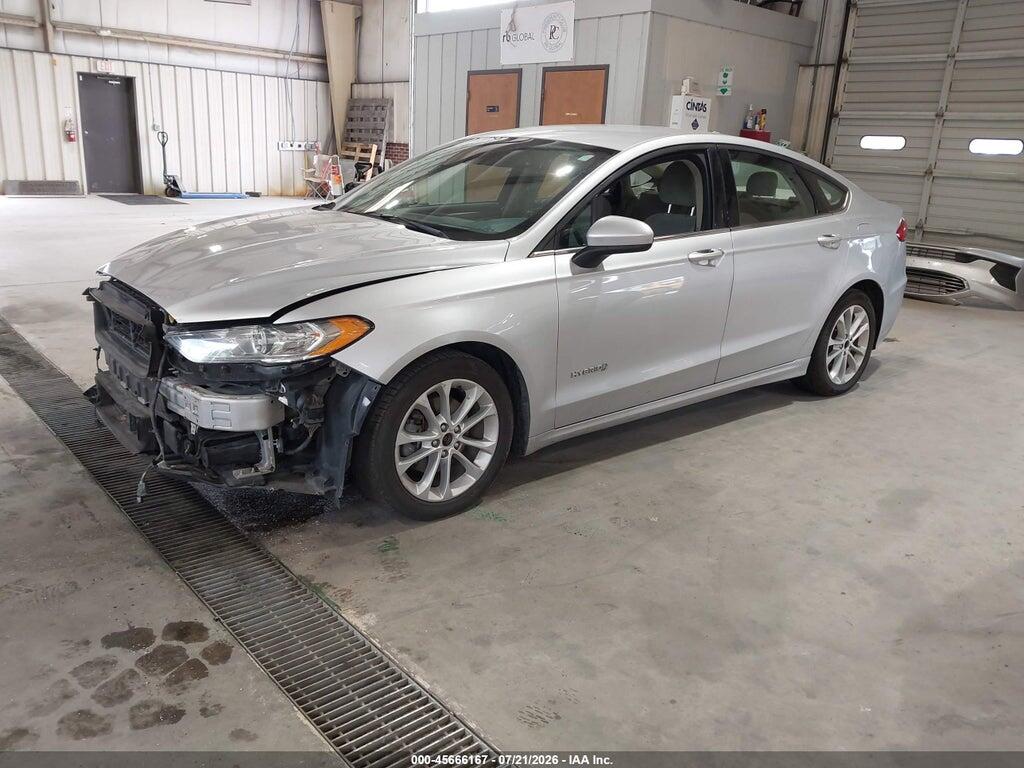 3FA6P0LU7KR226694 2019 FORD FUSION HYBRID photo no. 2