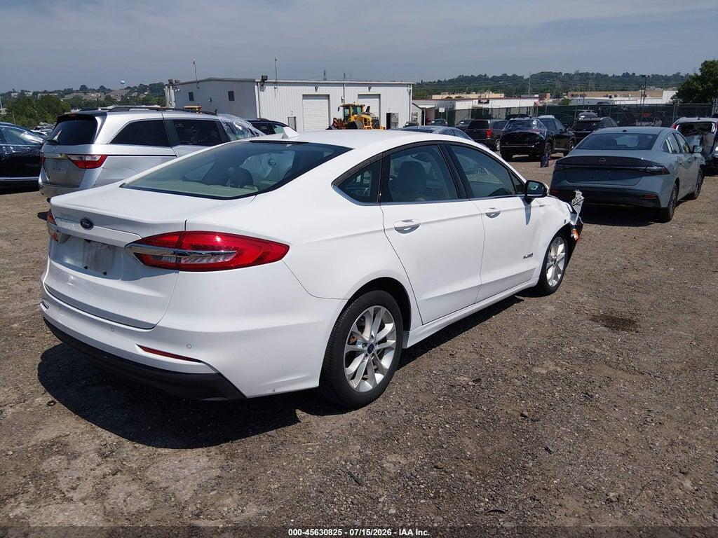 3FA6P0LU7KR137739 2019 FORD FUSION HYBRID photo no. 4