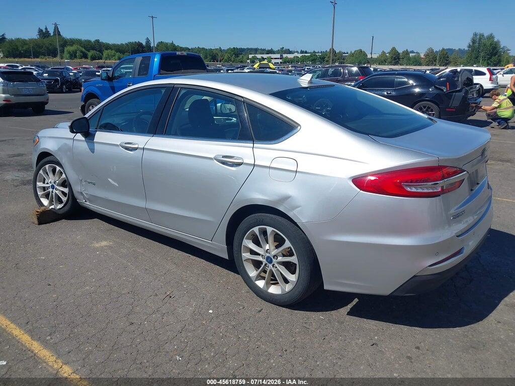 3FA6P0LU2KR181972 2019 FORD FUSION HYBRID photo no. 3