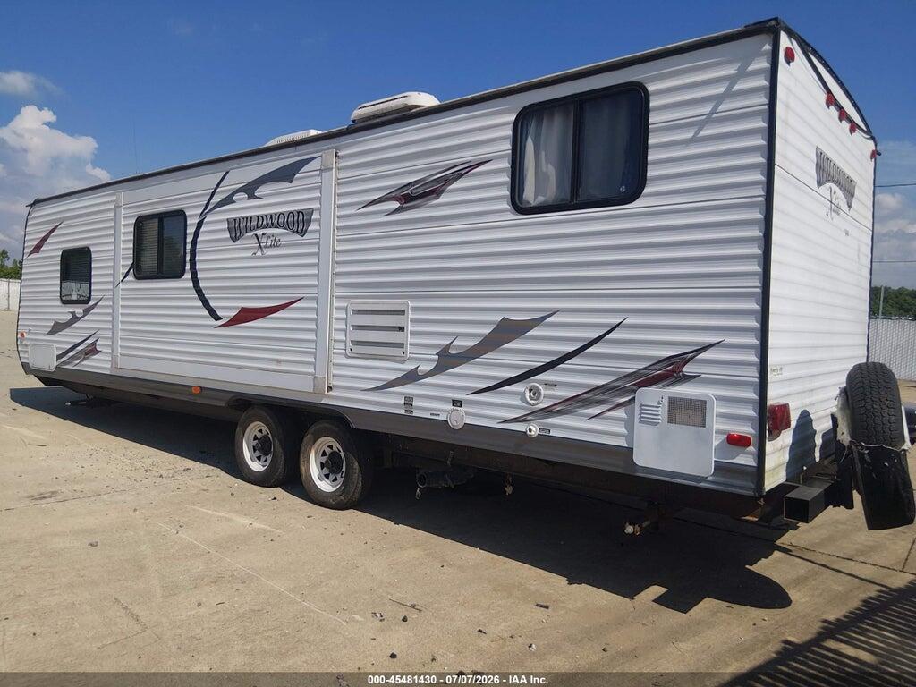 4X4TWDD27DR343687 2013 FORE 281QBXL photo no. 3