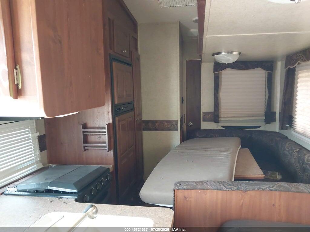 4X4FRLD2XD1846384 2013 FOREST RIVER ROCKWOOD SIGNATURE ULTRA LITE 5TH WHL TRAVEL TRAILER photo no. 11