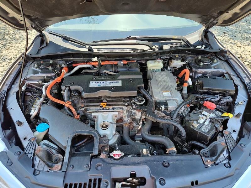 2017 HONDA ACCORD HYBRID — Фото 11 из 12