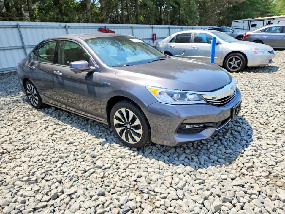 2017 HONDA ACCORD HYBRID — Фото 4 из 12