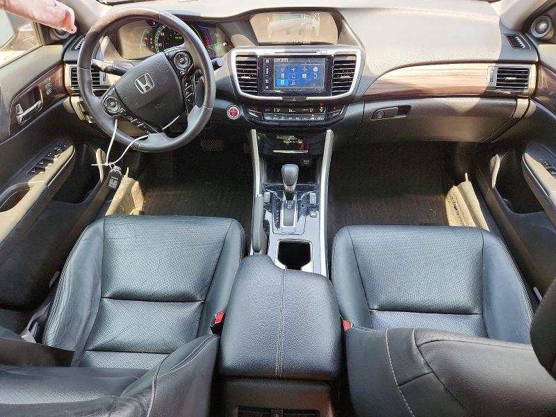 2017 HONDA ACCORD HYBRID — Фото 8 из 12
