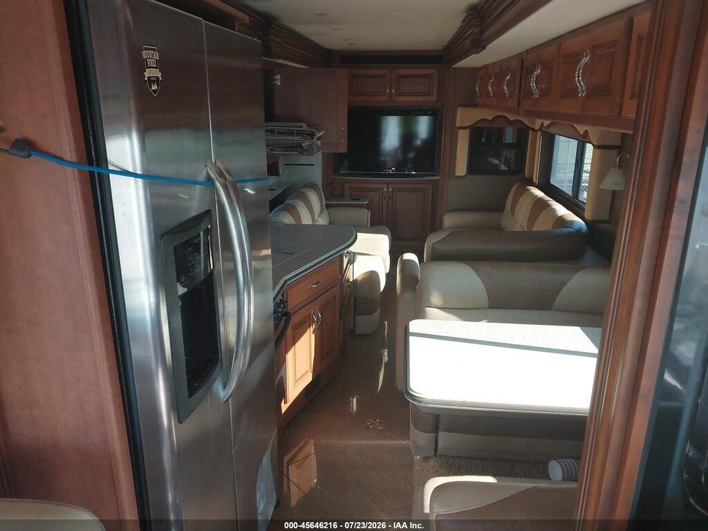 4UZACGBS0DCFJ0712 2013 FREIGHTLINER CHASSIS photo no. 8