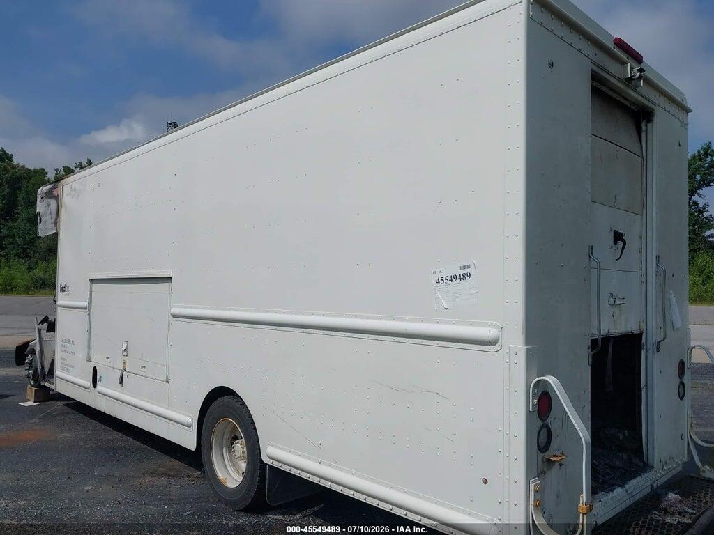 4UZAAPDU5DCFB9003 2013 FREIGHTLINER CHASSIS photo no. 4