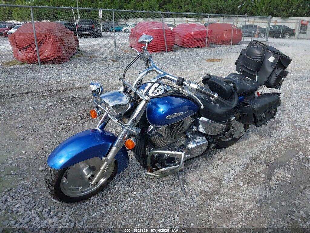 1HFSC526X7A405386 2007 HONDA VTX1300 photo no. 2