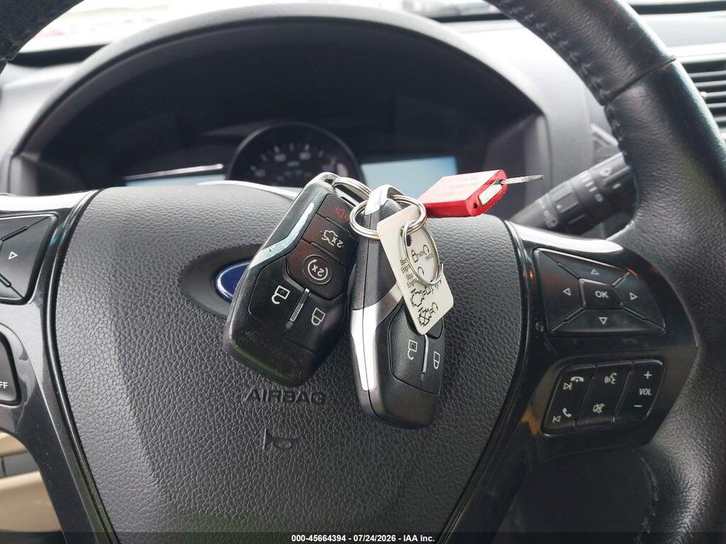 1FM5K8D80GGB08257 2016 FORD EXPLORER photo no. 11