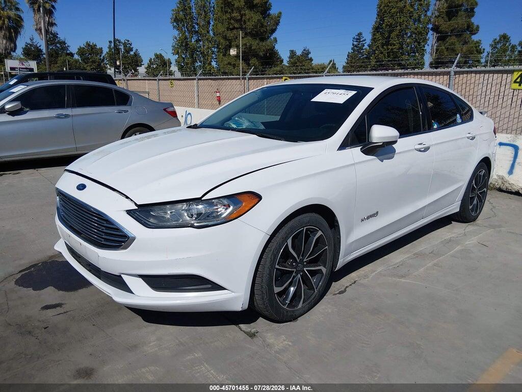 3FA6P0LU7HR358475 2017 FORD FUSION HYBRID photo no. 2