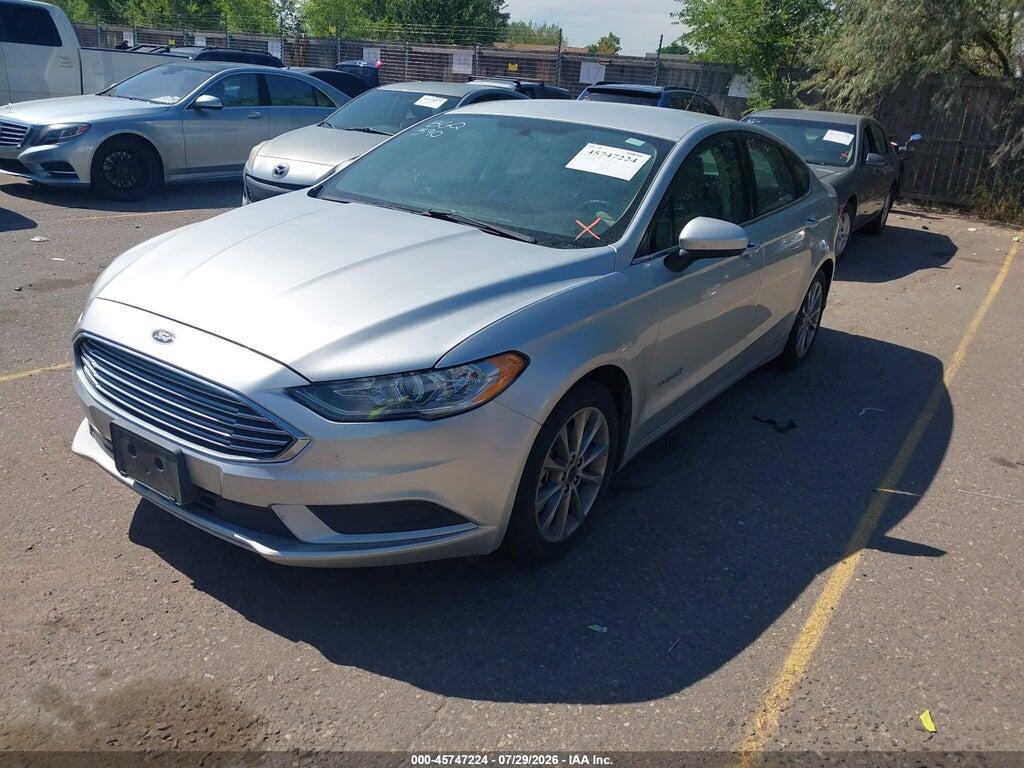 3FA6P0UU7HR196555 2017 FORD FUSION HYBRID photo no. 2