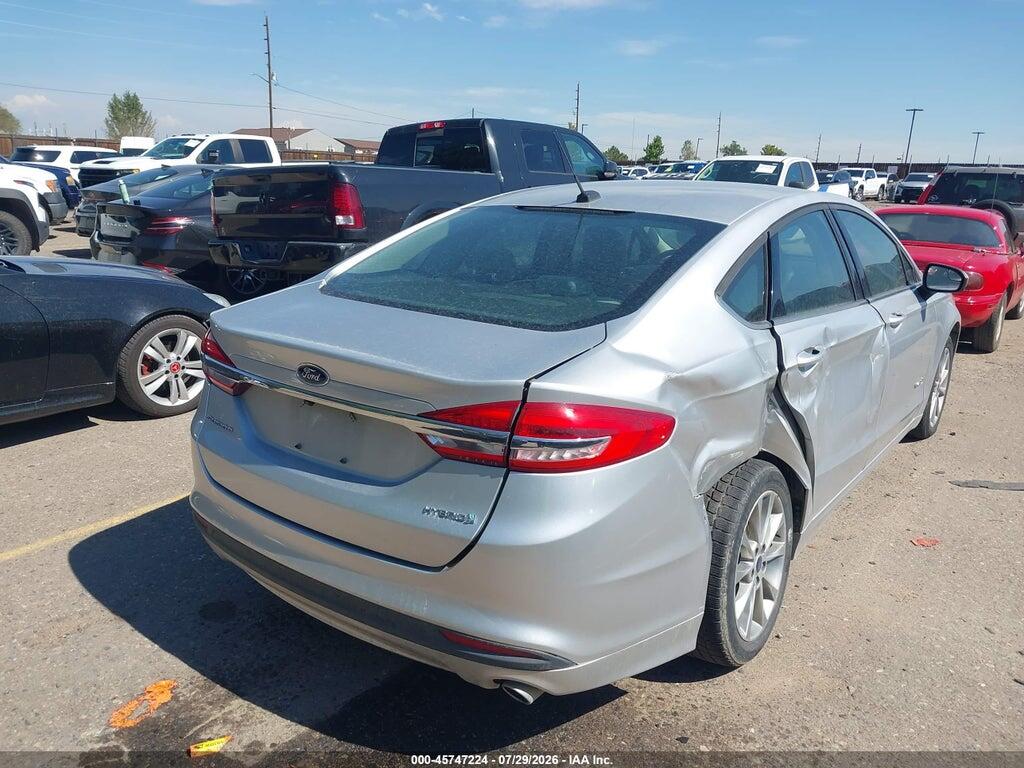 3FA6P0UU7HR196555 2017 FORD FUSION HYBRID photo no. 4