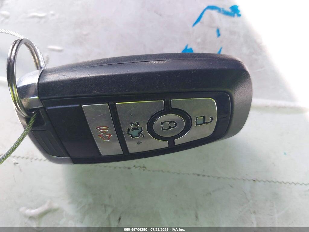3FA6P0LU0HR266060 2017 FORD FUSION HYBRID photo no. 11