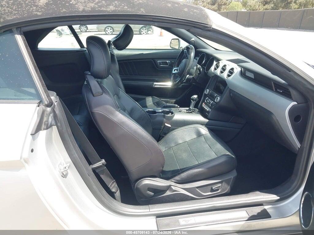 1FATP8UH2H5273064 2017 FORD MUSTANG photo no. 5