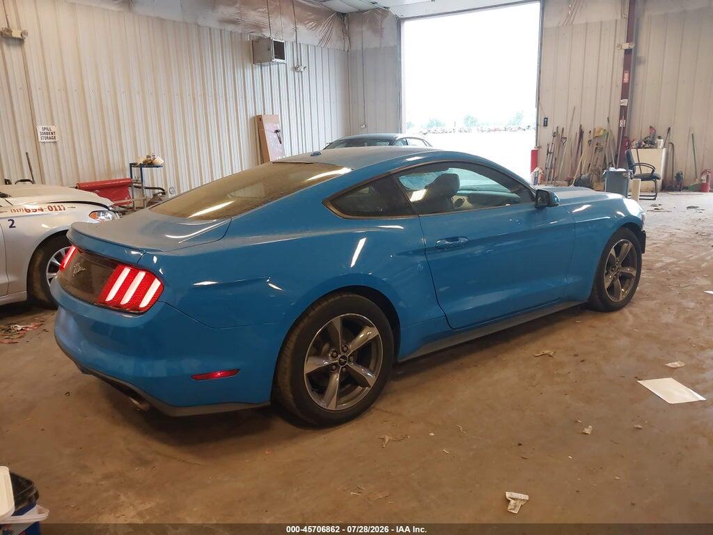 1FA6P8THXH5327077 2017 FORD MUSTANG photo no. 4