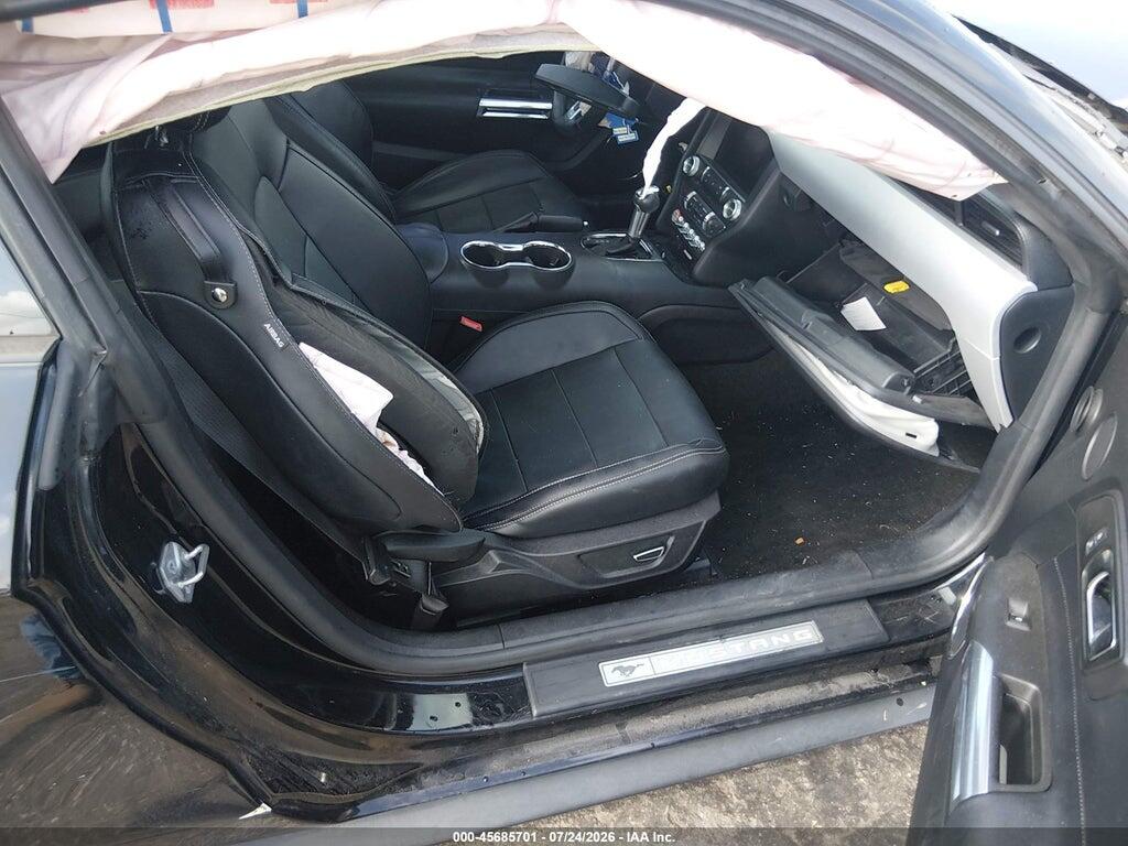 1FA6P8CF2H5259596 2017 FORD MUSTANG photo no. 5