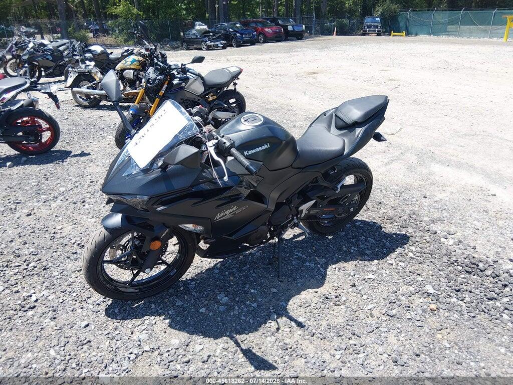 ML5EXGG11TDA91993 2026 KAWASAKI EX500 photo no. 2