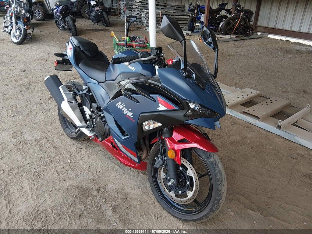 ML5EXGG18TDA77086 2026 KAWASAKI EX500 photo no. 1