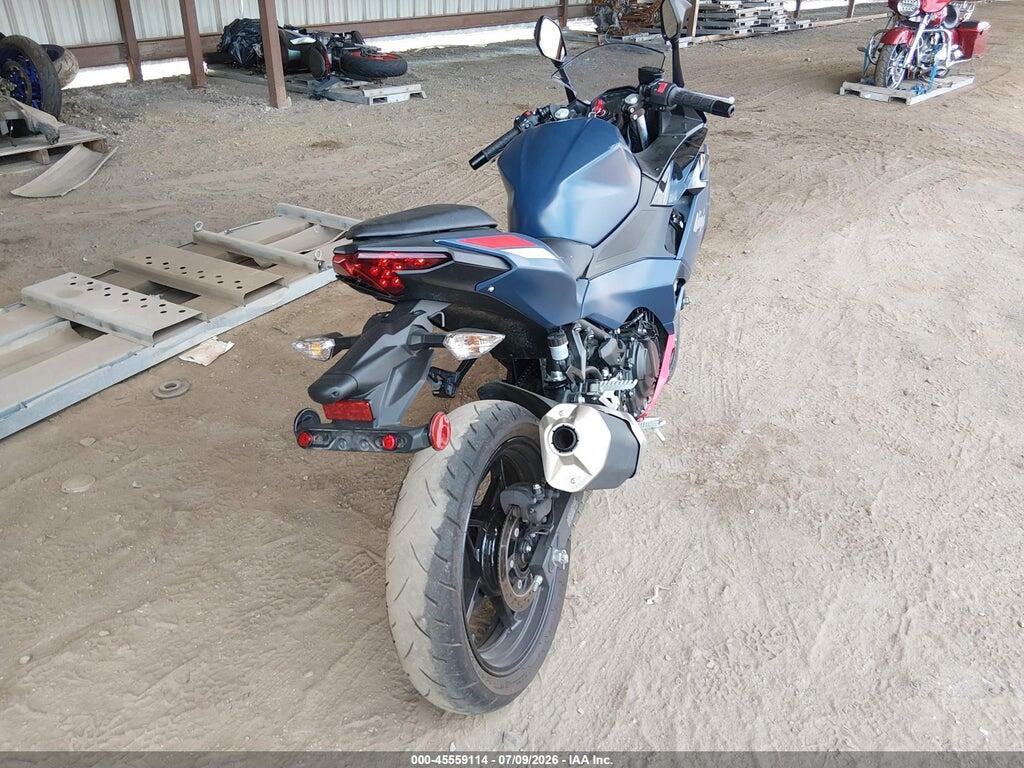 ML5EXGG18TDA77086 2026 KAWASAKI EX500 photo no. 4
