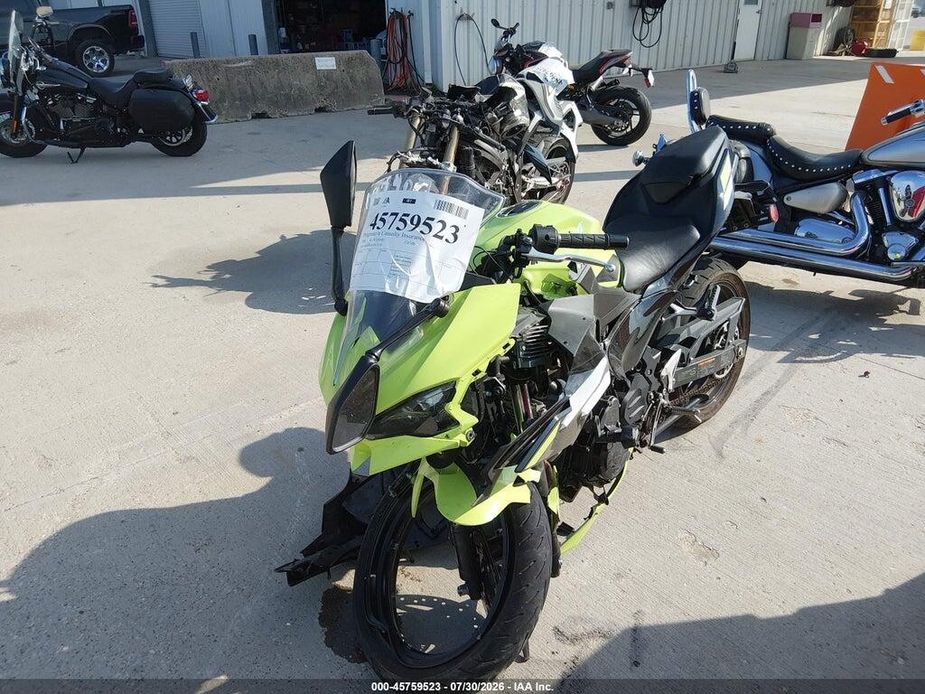 ML5EXGJ13TDA73195 2026 KAWASAKI EX500 photo no. 2
