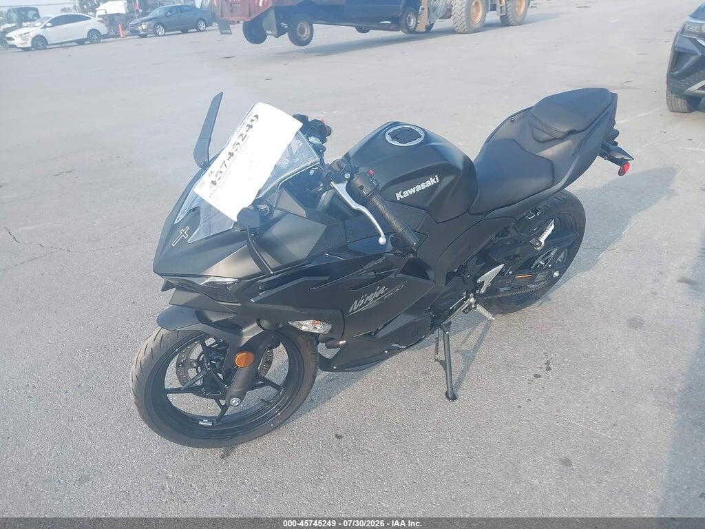 ML5EXGH19TDA91464 2026 KAWASAKI EX500 photo no. 2