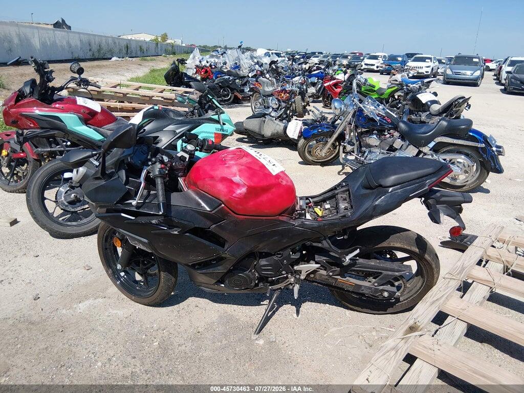 ML5EXGG19TDA76819 2026 KAWASAKI EX500 photo no. 12