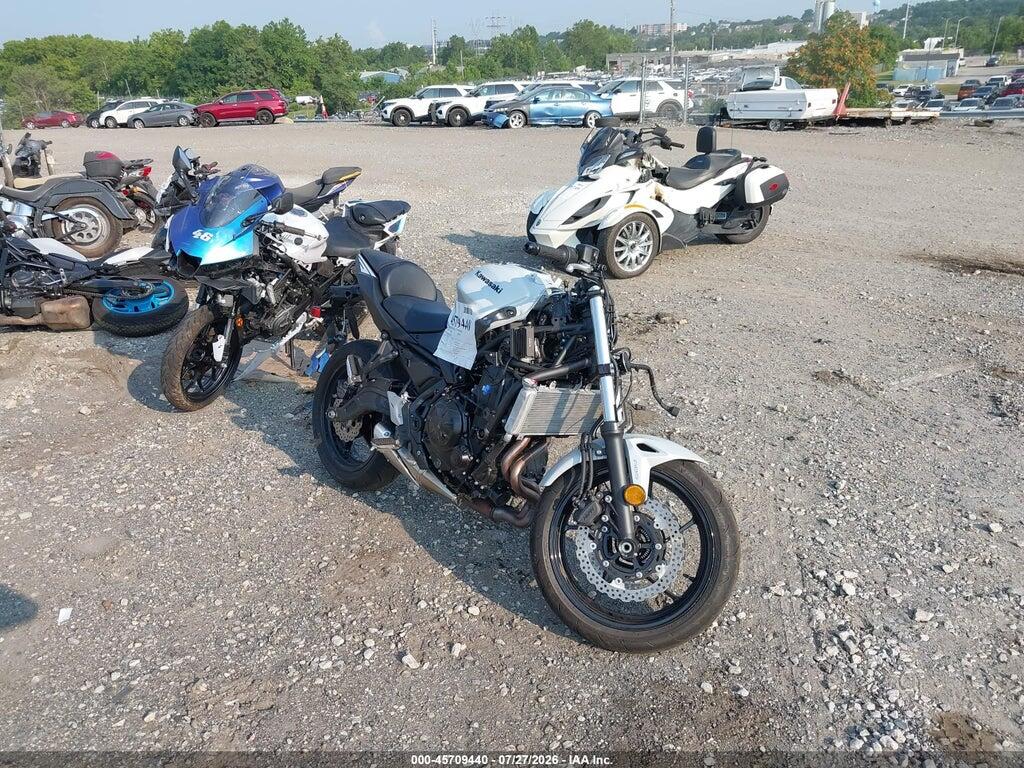 ML5EXEP1XTDAG9975 2026 KAWASAKI EX650 photo no. 1