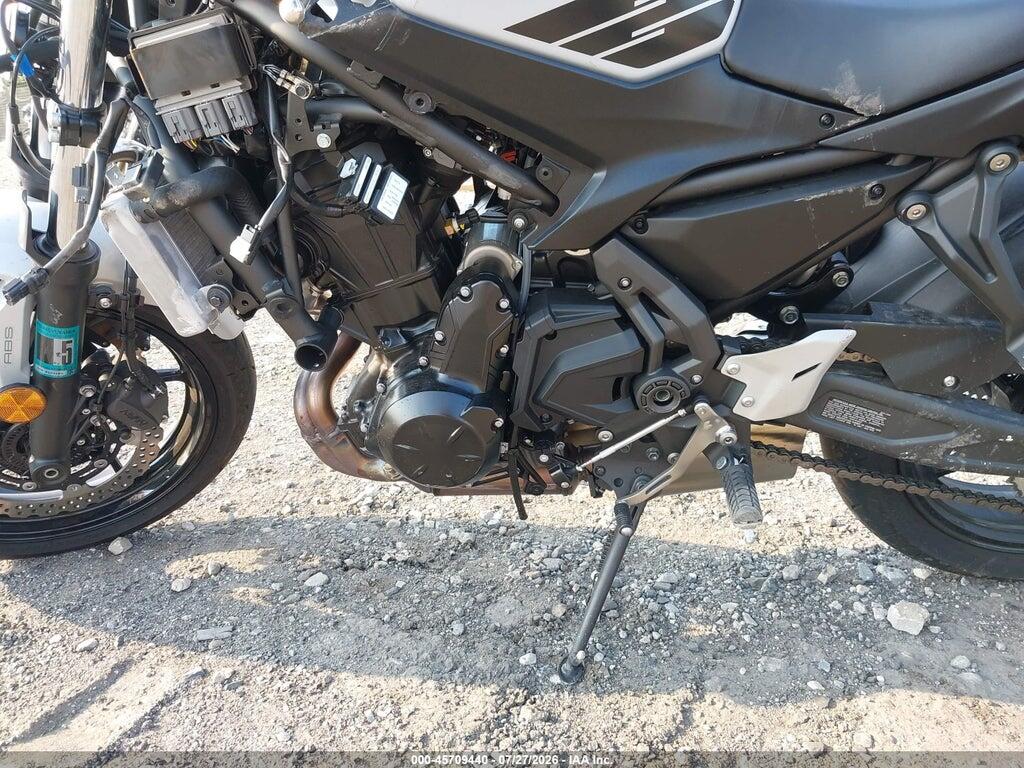 ML5EXEP1XTDAG9975 2026 KAWASAKI EX650 photo no. 9
