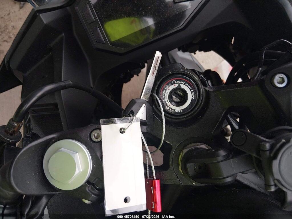 ML5EXGH18TDA73327 2026 KAWASAKI EX500 photo no. 11