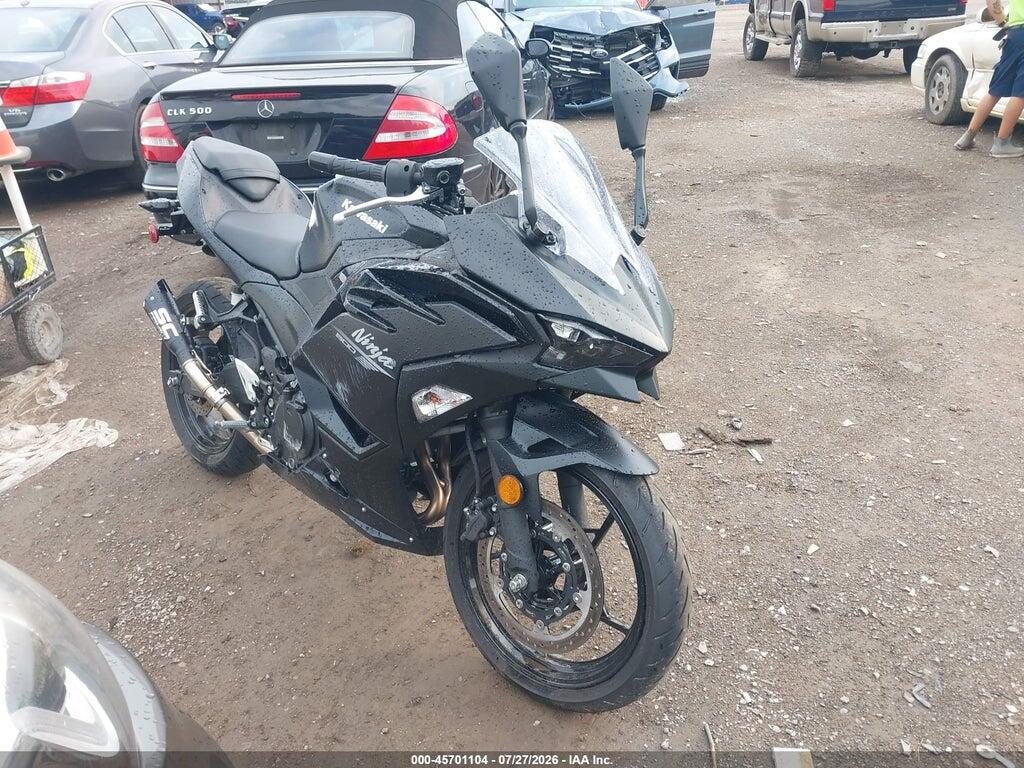 ML5EXGH10TDAA9441 2026 KAWASAKI EX500 photo no. 1