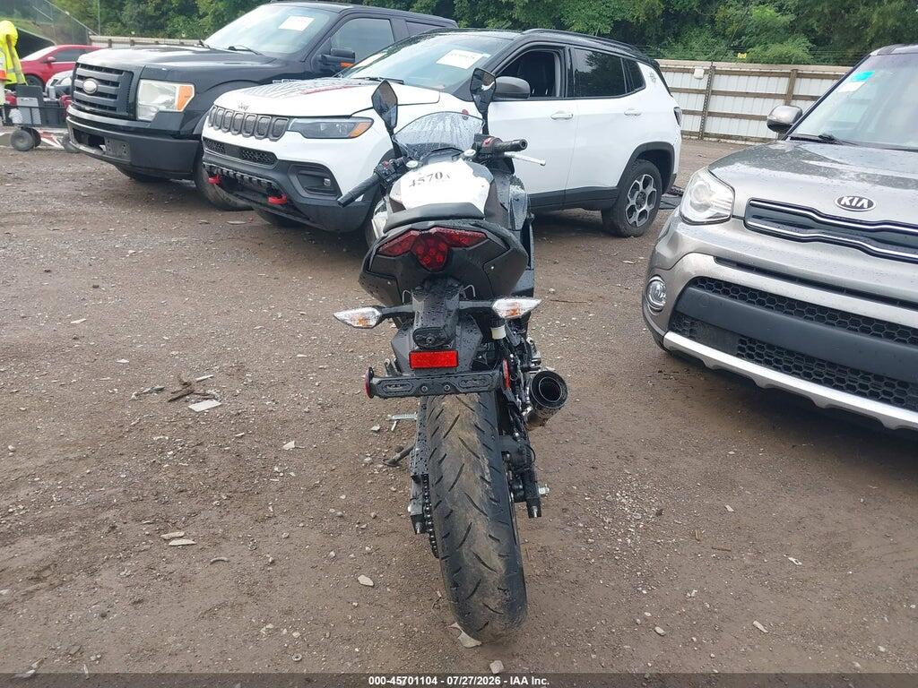 ML5EXGH10TDAA9441 2026 KAWASAKI EX500 photo no. 6