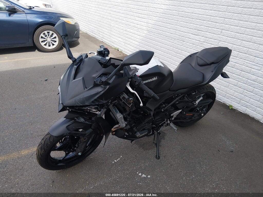 ML5EXGH18TDA73439 2026 KAWASAKI EX500 photo no. 2
