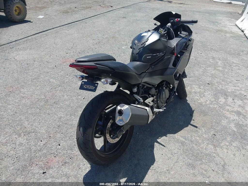 ML5EXGH17TDA73464 2026 KAWASAKI EX500 photo no. 4