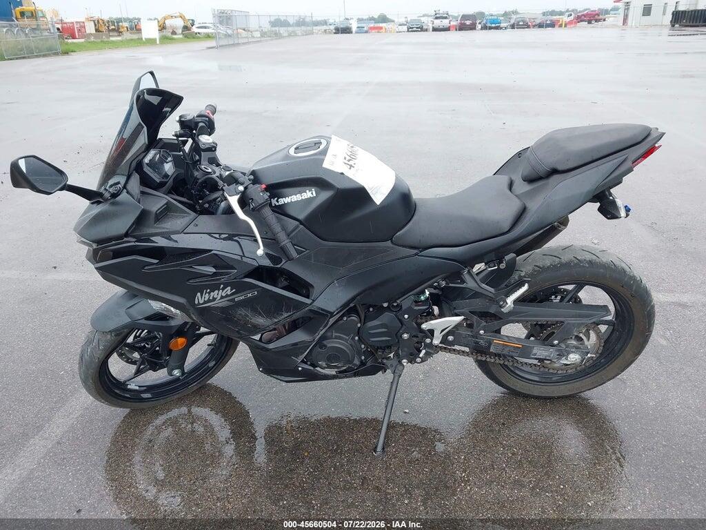 ML5EXGG13TDA90750 2026 KAWASAKI EX500 photo no. 12